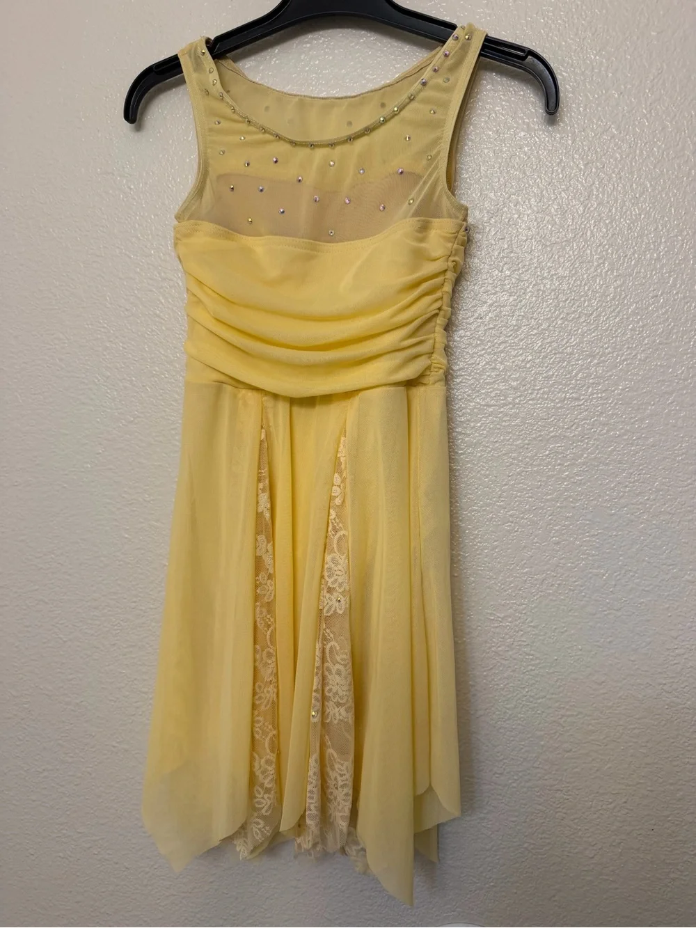WEISSMAN Dance Costume lyrical butter yellow Parting Ways 17331 MC-Medium child